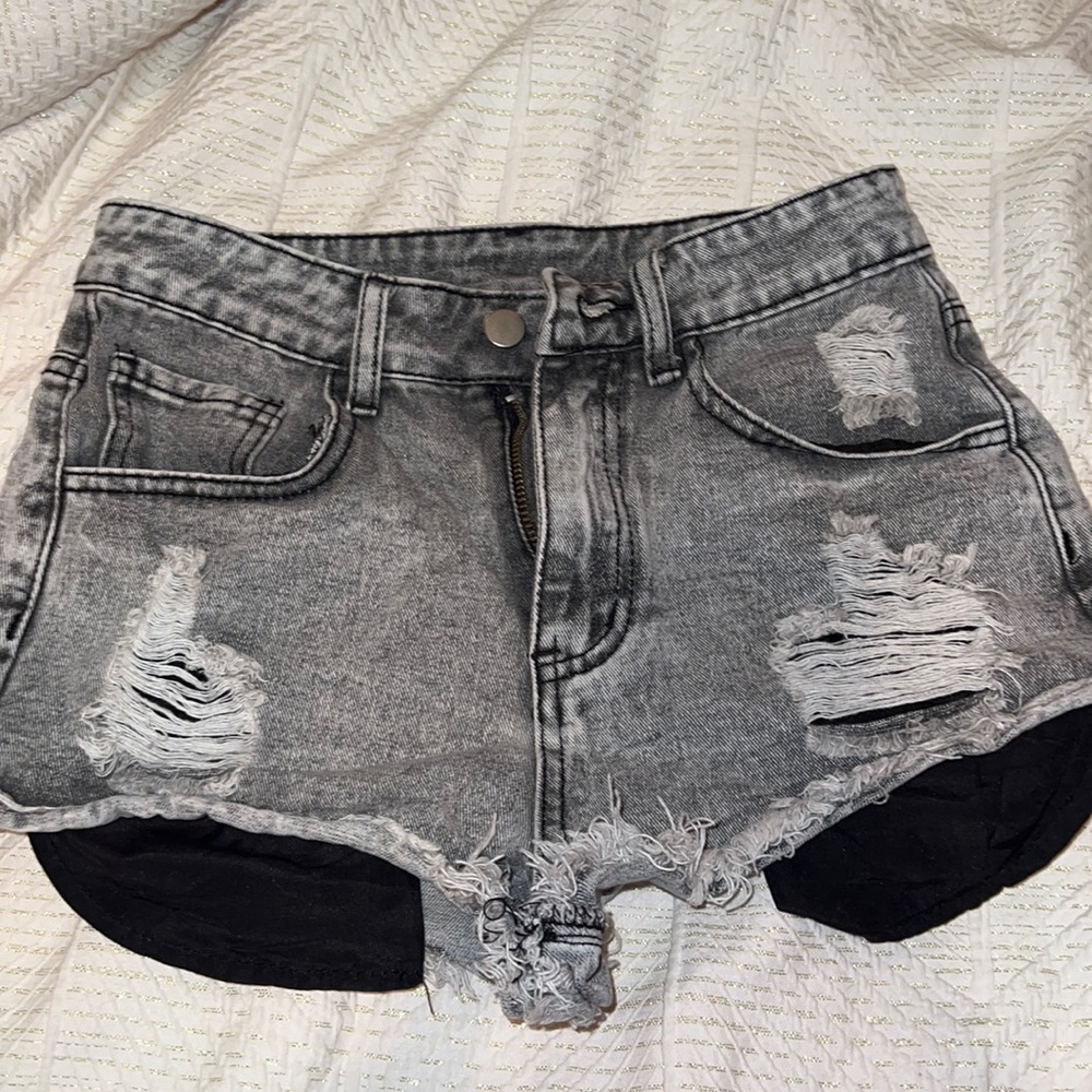 SHEIN Women’s Size S Jean Shorts
